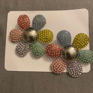 Rhinestone flower earrings
